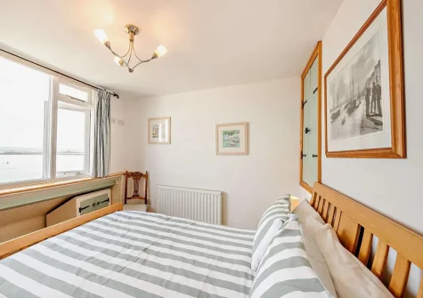 Bedroom #1 at Paddles, Appledore