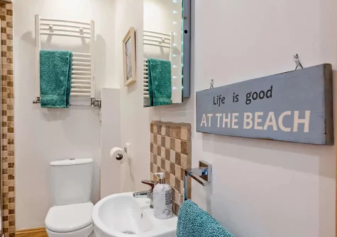 The shower room at Paddles, Appledore