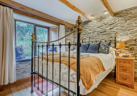 Bedroom #1 at Padstow Wagon House, Padstow