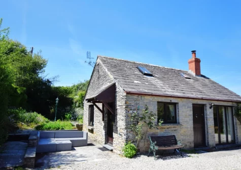 The patio & outdoor sitting area at Padstow Wagon House, Padstow
