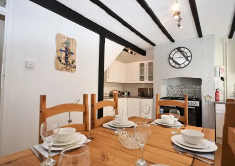The dining area at Palm Cottage, Brixham