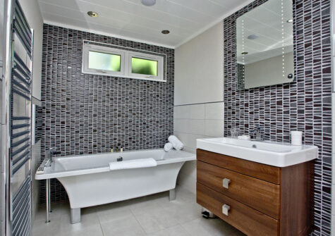 Bedroom #2 en-suite at Parracombe Lodge, Kentisbury Grange, Kentisbury