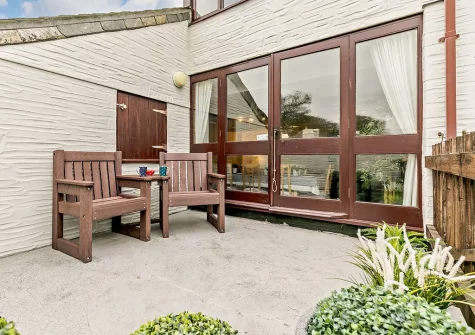 The balcony & outdoor sitting area at Patrieda Croft, Rilla Mill