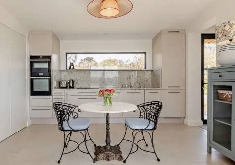 The kitchen & dining area at Peace Cottage, Riverview, Bere Alston