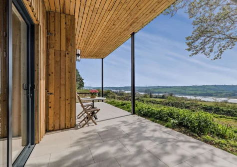 The patio terrace & outdoor sitting area at Peace Cottage, Riverview, Bere Alston