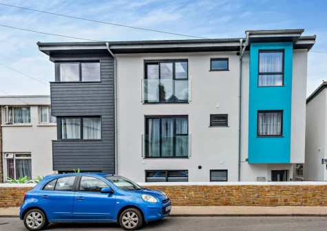 Pebble Bay is a beautifully presented & contemporary ground-floor apartment
