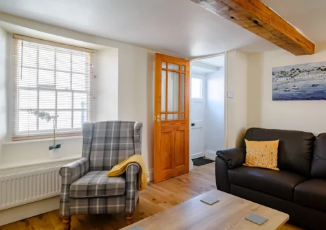 The living room at Pebble Cottage, Bude