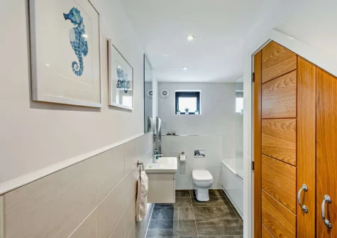 The bathroom at Pebble Links, Westward Ho!