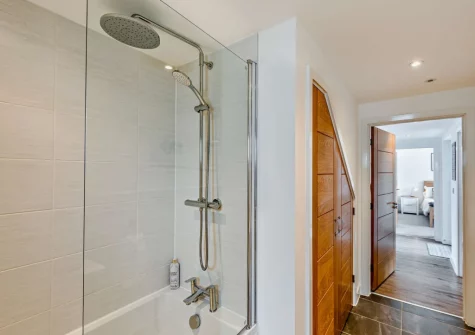 The bathroom at Pebble Links, Westward Ho!