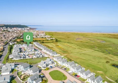 Pebble Links is a luxury & beautifully furnished seaside home, with EV charge point, making the perfect place to relax & unwind in