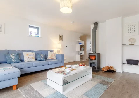 The living room at Pebbles At Westward Ho!