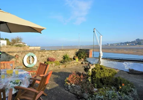 The terrace, barbecue & alfresco dining area at Pedro, Appledore