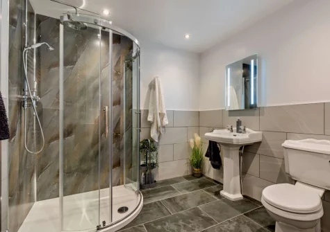 The shower room at Penhill Tack Room, Fremington