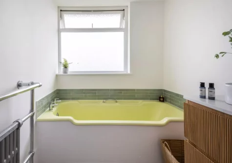 The bathroom at Pentire Beach House, Newquay
