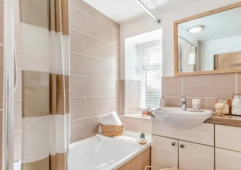 The bathroom at Pentreath, Kingsand