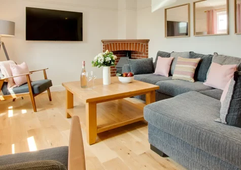 Penwhine, St Merryn, is a stylish four-bedroom family home blending comfort with character. Enjoy spacious interiors, wood burner, outdoor space, and proximity to Padstow's renowned restaurants and beaches for unforgettable Cornish memories.
