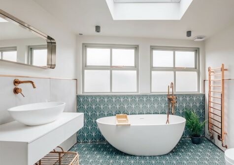 Bedroom #1 en-suite at Phoenix, St Ives