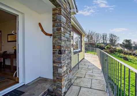 The entrance at Pilot's View, Northam