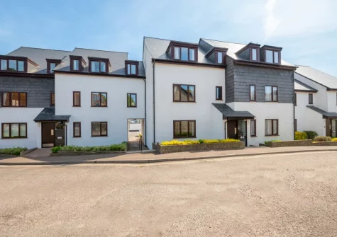 Part of a quiet residential development in the centre of Beer, Pioneer Apartment No 7 is ideal for guests who prefer single-storey living