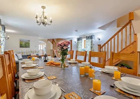 The dining area at Ploughmans Retreat, Kilkhampton