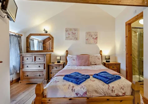 Bedroom #1 at Ploughmans Retreat, Kilkhampton