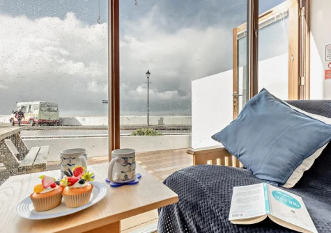 The living area at Point Break, Westward Ho!