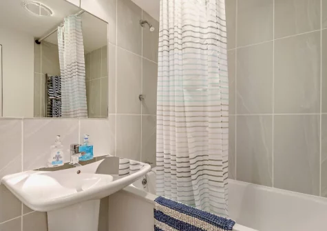 The bathroom at Point Break, Westward Ho!
