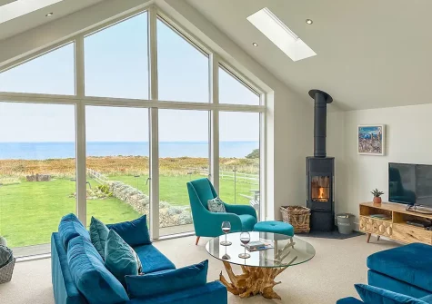 The living room at Polberro Cottage, St Agnes