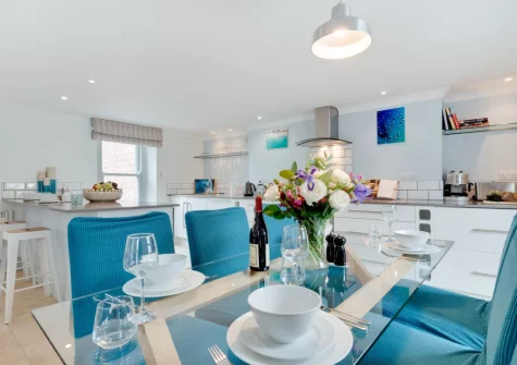 The dining area at Pont View, Fowey