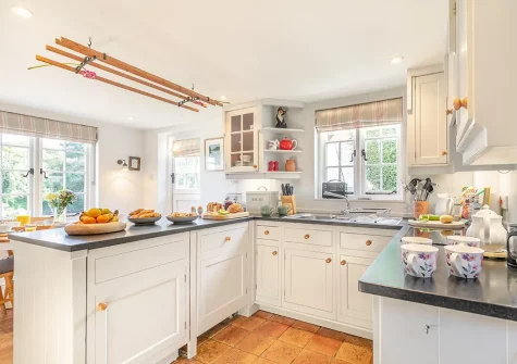 The kitchen at Popigale Cottage, Helford