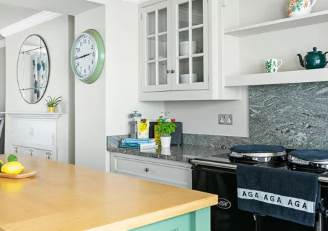 The kitchen at Poplar Cottage, Budleigh Salterton