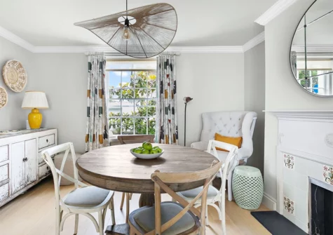 The dining area at Poplar Cottage, Budleigh Salterton