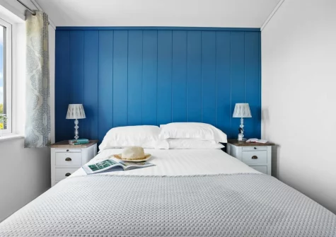 Bedroom #1 at Poppy, 5 Roadford Lakes Lodges, Broadwoodwidger