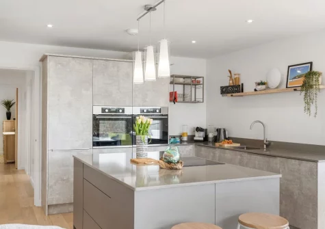 The kitchen at Poppyfields at Tremorvu Lodges, Ashton