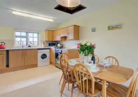 The kitchen & dining area at Porghelly Cottage, Harlyn