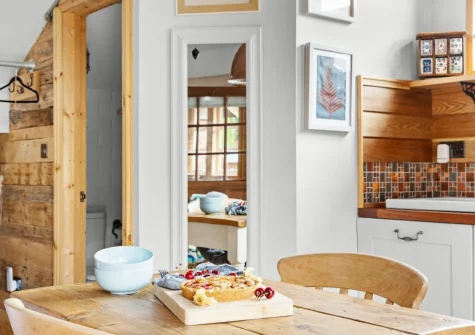 The kitchen & dining area at Porth Chapel at the Buryas Bridge Collection, Buryas Bridge