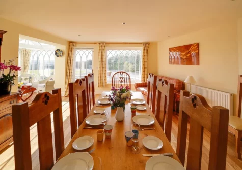 The dining room at Porthcothan House, Porthcothan