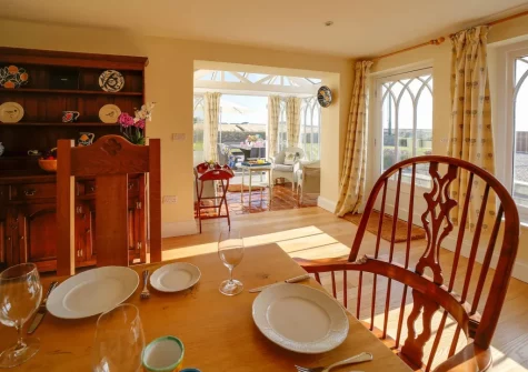 The dining room at Porthcothan House, Porthcothan