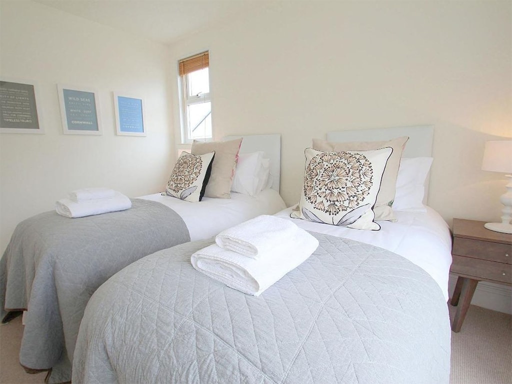 Porthmeor Beach House, St Ives Holiday homes in St Ives