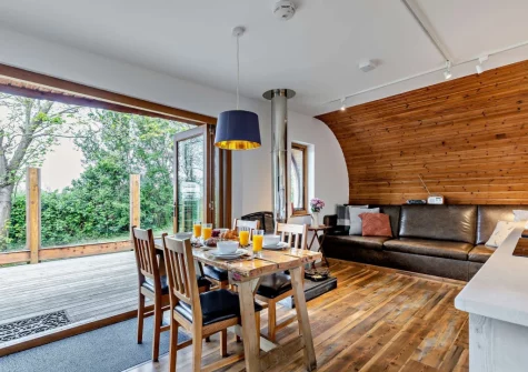 The living & dining area at Potbelly, Westward Ho!