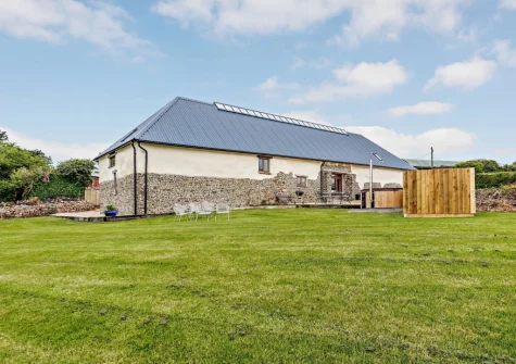 The large enclosed garden at Priestacott Tithe Barn, Torrington
