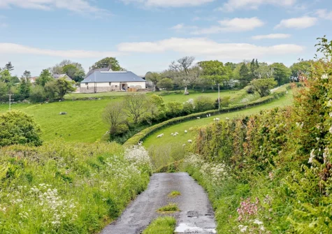 Priestacott Tithe Barn is a stunning & unique Grade II-listed barn conversion in a beautiful rural location