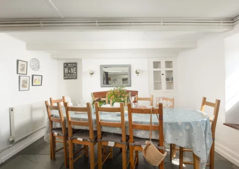 The dining area at Primrose Cottage, Treyarnon