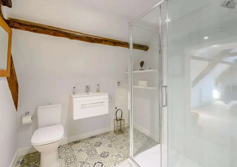 Bedroom #1 en-suite shower room at Prospect House, Appledore