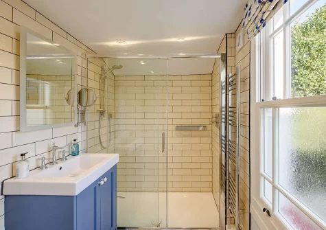 Bedroom #2 en-suite shower room at Prospect House, Appledore