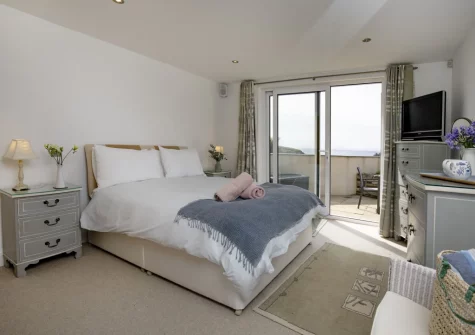 Bedroom #1 at Puffins at Ocean Blue, Treyarnon