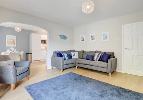 The living room at Puffins Retreat, Braunton