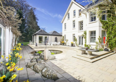 The courtyard at Puggiestone House, Chagford