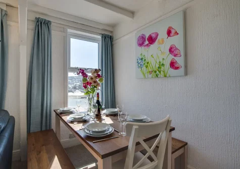 The dining area at Quayside Apartment, The Wharf, St Ives