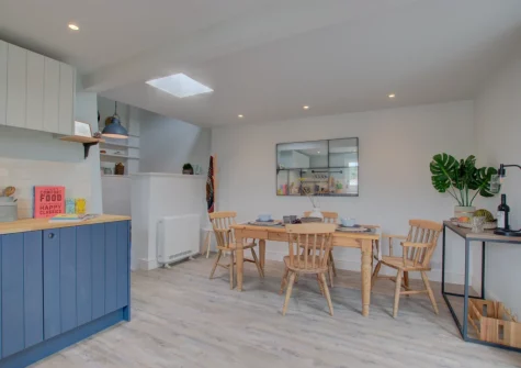The kitchen & dining area at Radfords Cottage, Egloshayle